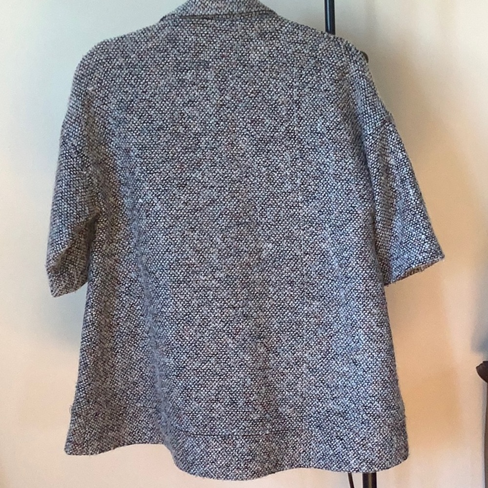 Cropped sleeve jacket - Picture 2 of 9